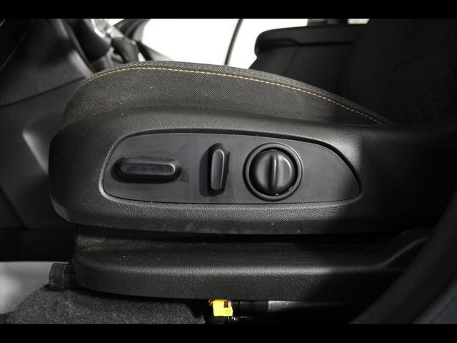 used 2020 Chevrolet Equinox car, priced at $18,605