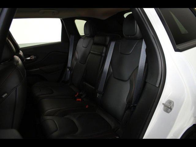 used 2015 Jeep Cherokee car, priced at $14,123