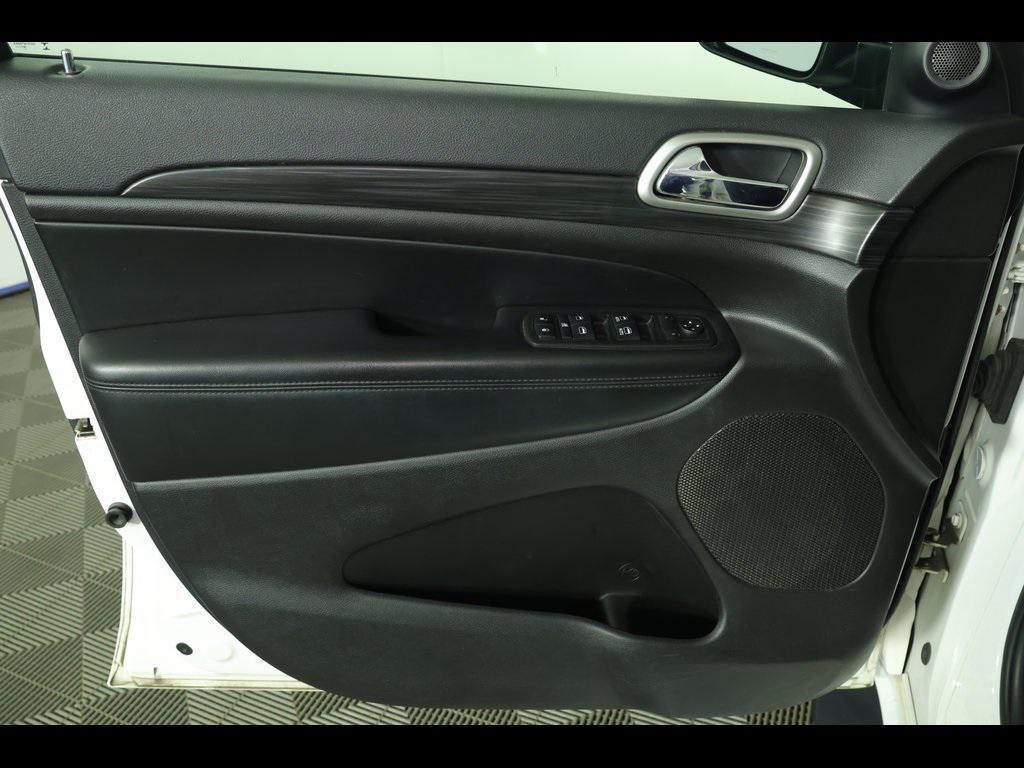 used 2019 Jeep Grand Cherokee car, priced at $17,870