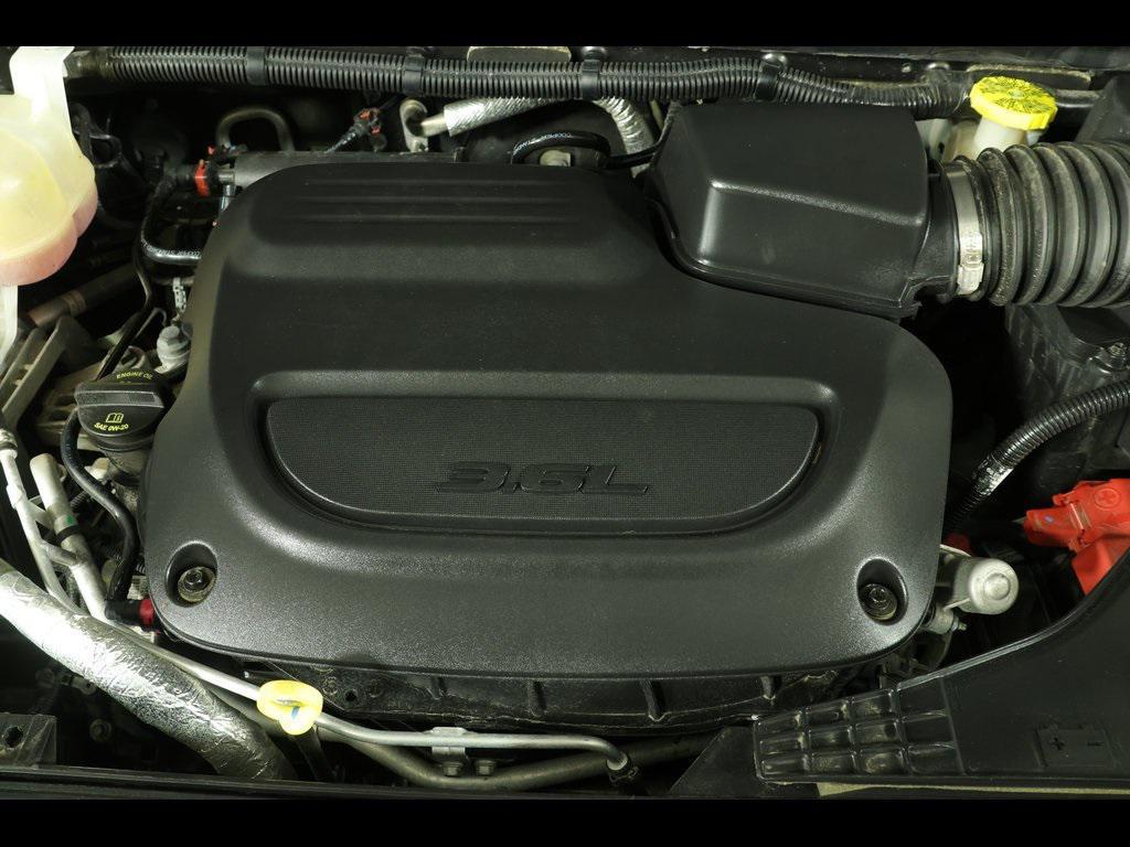 used 2019 Chrysler Pacifica car, priced at $14,641