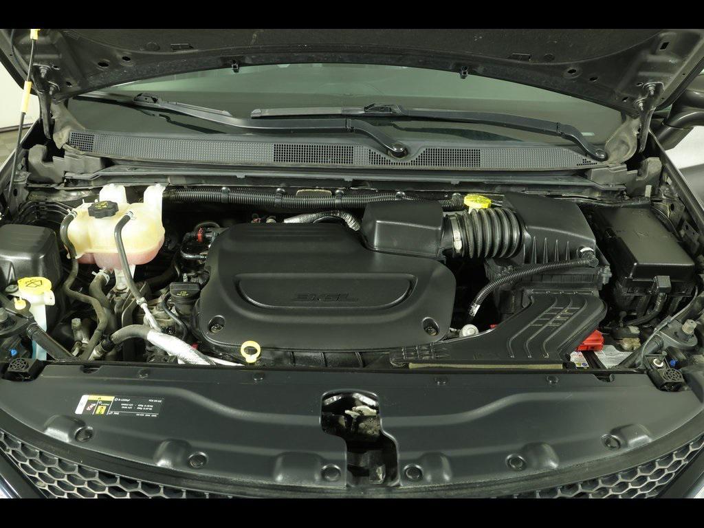 used 2019 Chrysler Pacifica car, priced at $14,641