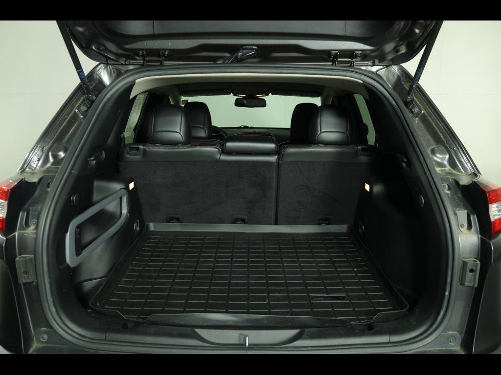 used 2014 Jeep Cherokee car, priced at $11,156