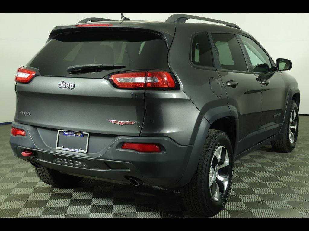 used 2014 Jeep Cherokee car, priced at $11,156