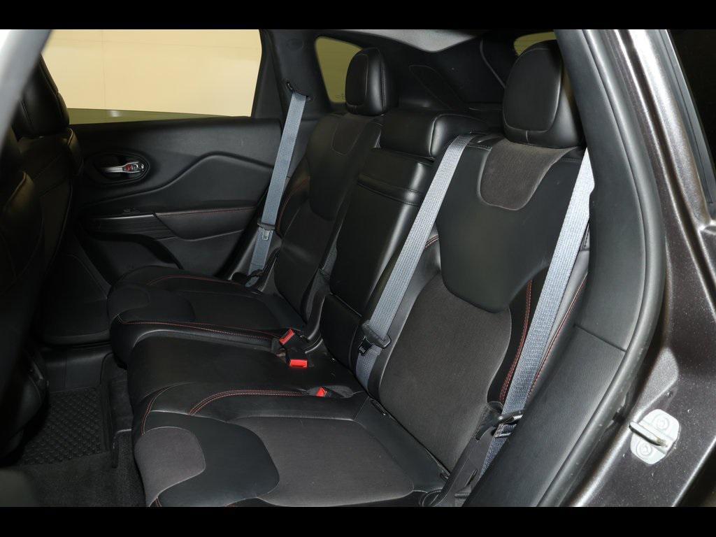 used 2014 Jeep Cherokee car, priced at $11,156