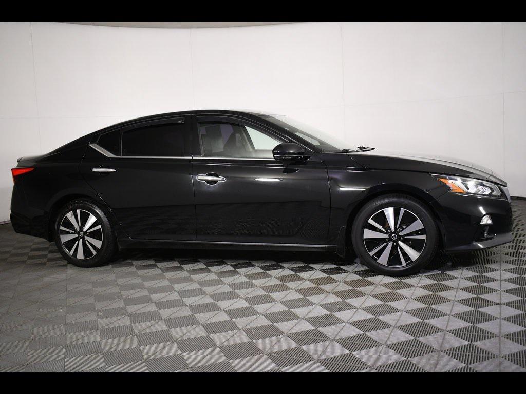 used 2021 Nissan Altima car, priced at $11,384