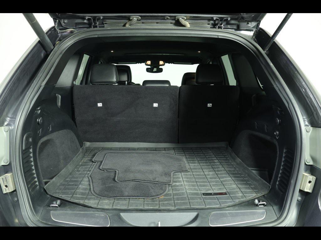 used 2017 Jeep Grand Cherokee car, priced at $9,997