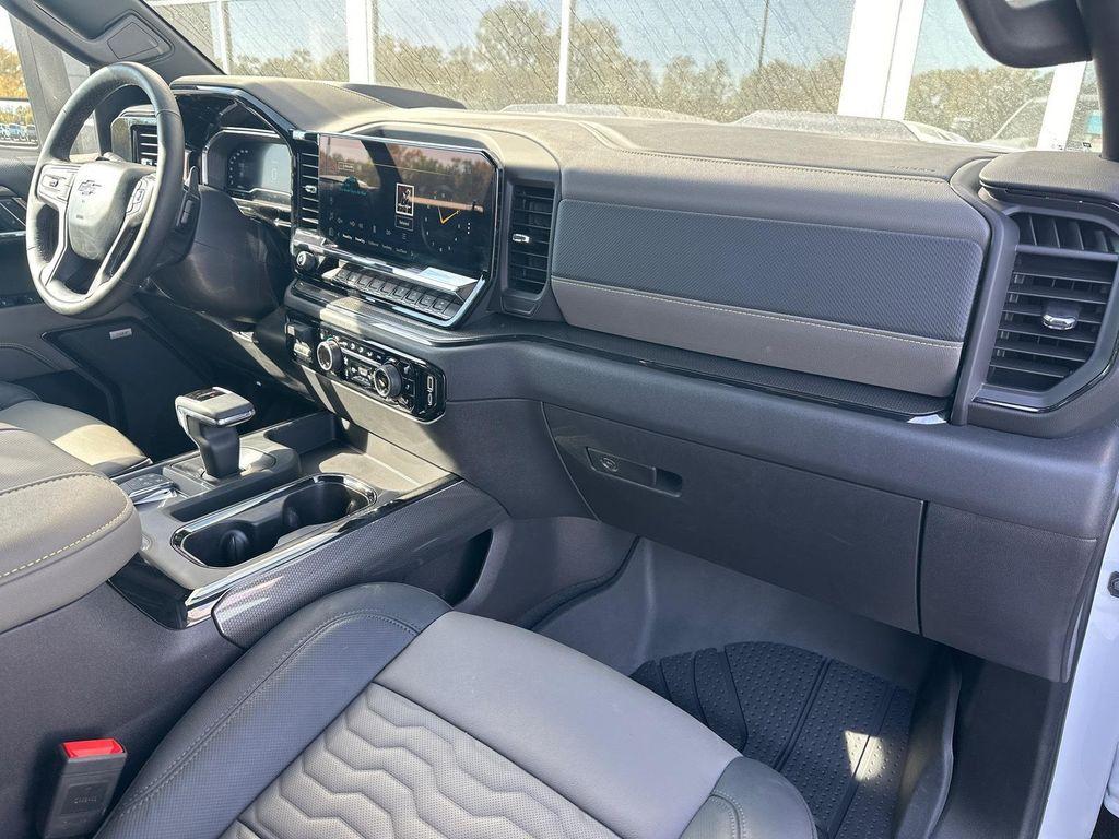 used 2024 Chevrolet Silverado 1500 car, priced at $60,998