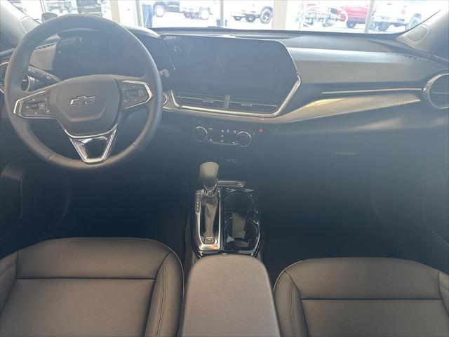 new 2025 Chevrolet Trax car