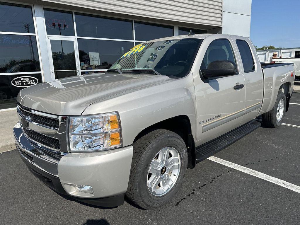 used 2009 Chevrolet Silverado 1500 car, priced at $14,998