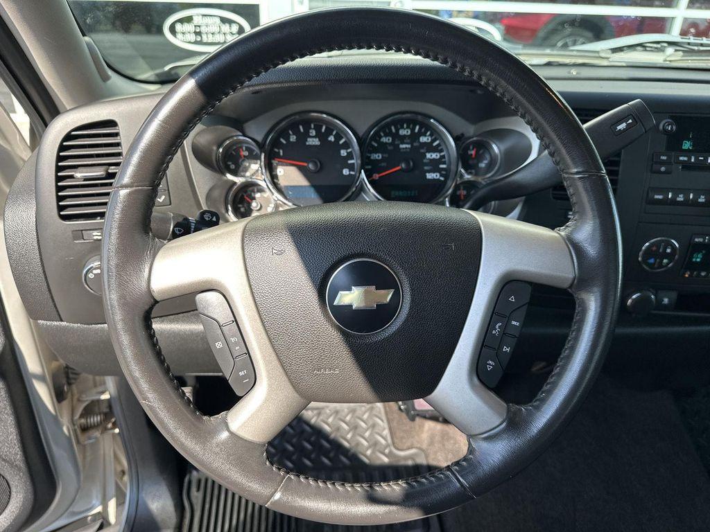 used 2009 Chevrolet Silverado 1500 car, priced at $14,998