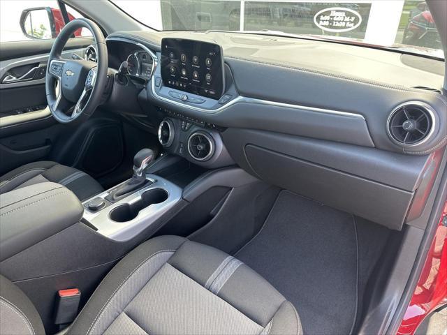 new 2025 Chevrolet Blazer car
