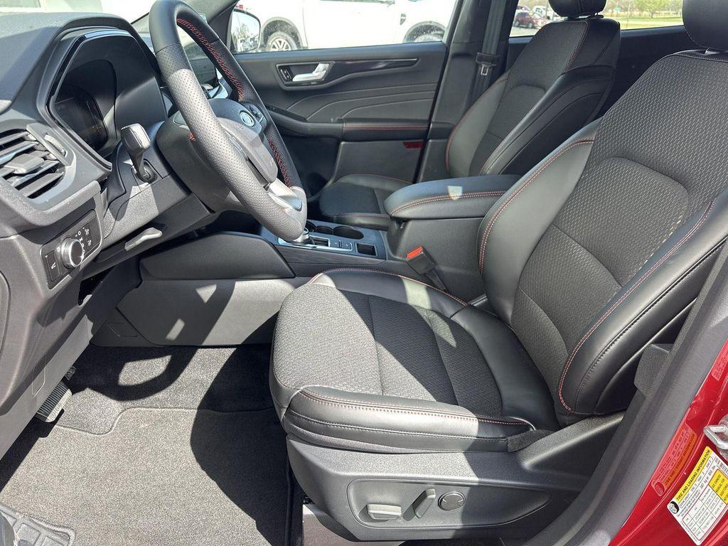 new 2025 Ford Escape car, priced at $36,960