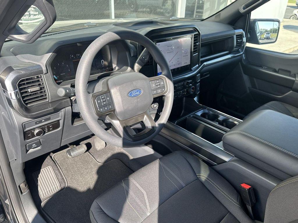 new 2025 Ford F-150 car, priced at $50,425