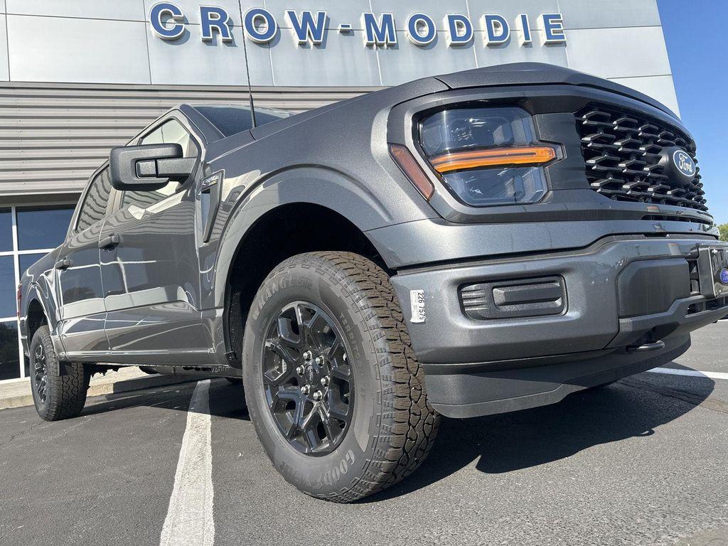 new 2025 Ford F-150 car, priced at $50,425
