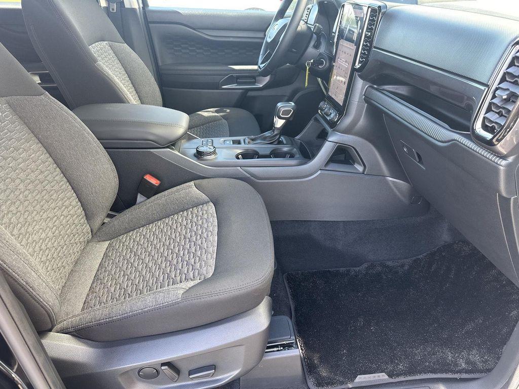 new 2025 Ford Ranger car, priced at $44,175