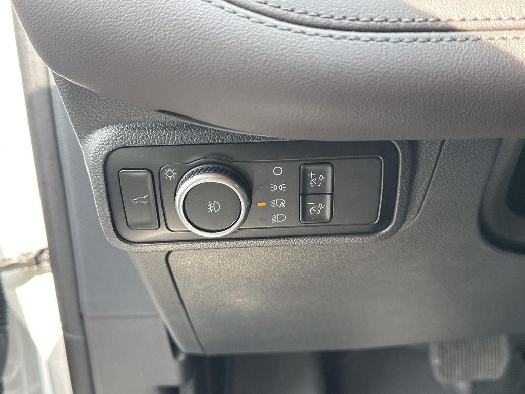 new 2025 Ford Explorer car, priced at $62,285