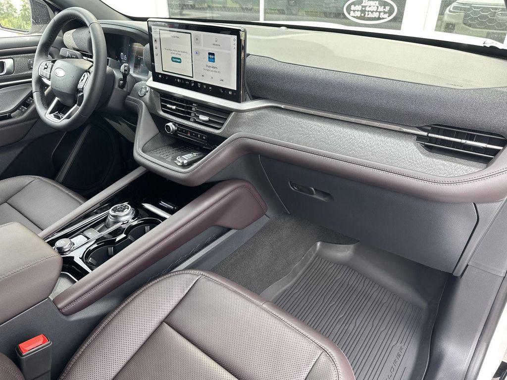 new 2025 Ford Explorer car, priced at $62,285