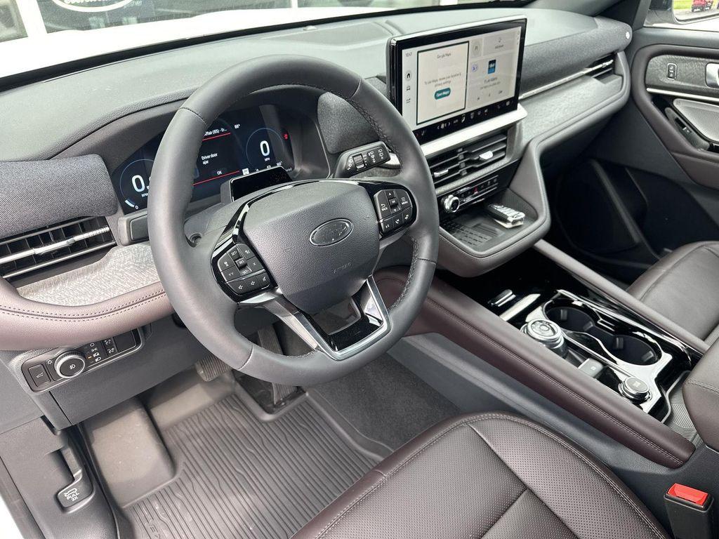 new 2025 Ford Explorer car, priced at $62,285