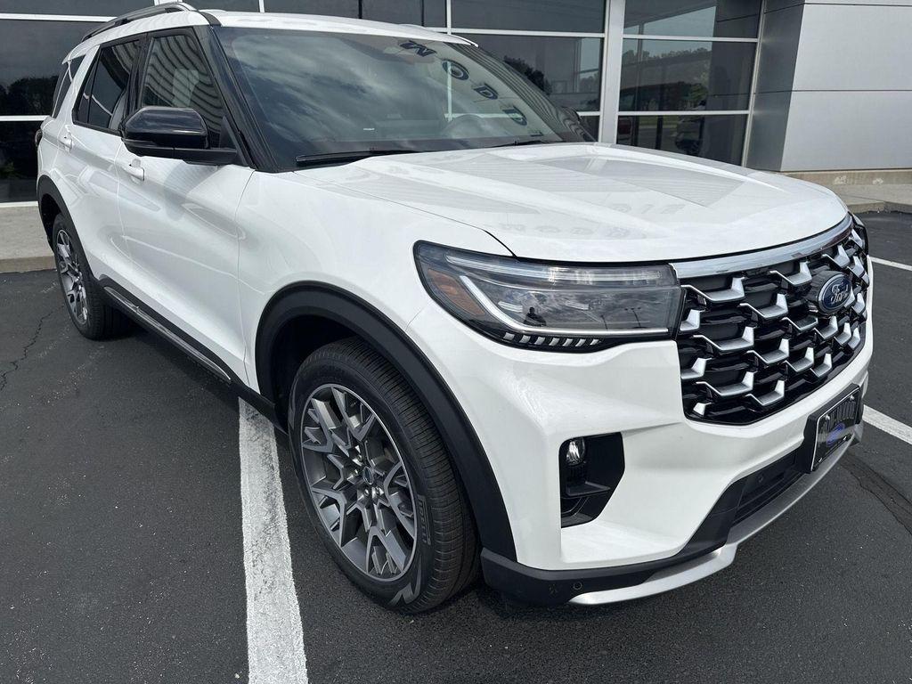 new 2025 Ford Explorer car, priced at $62,285