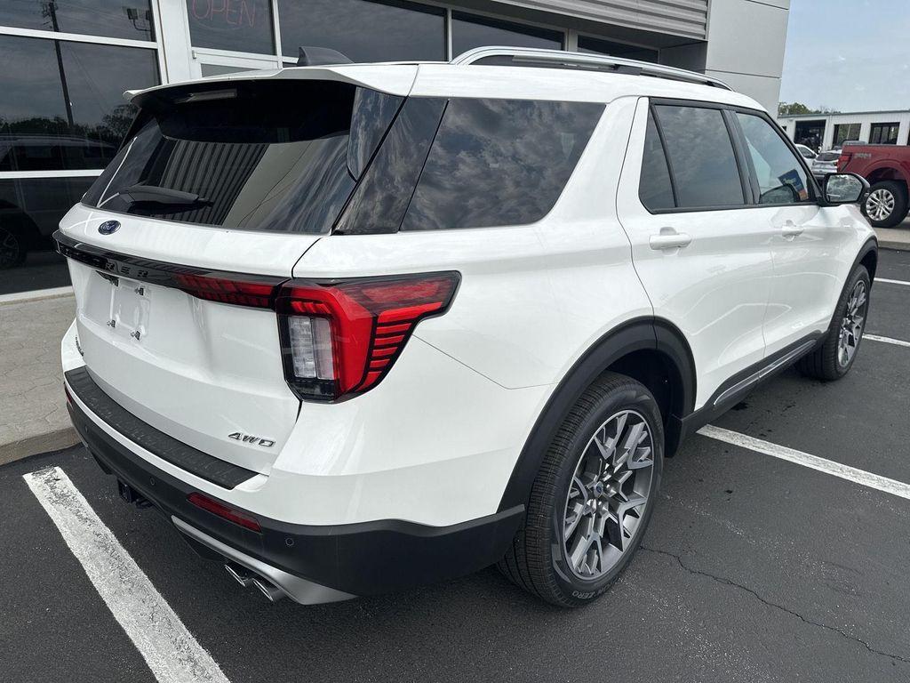 new 2025 Ford Explorer car, priced at $62,285