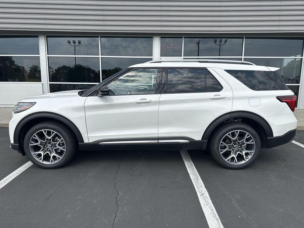 new 2025 Ford Explorer car, priced at $62,285