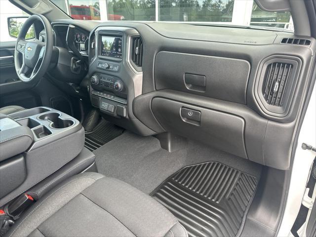 new 2025 Chevrolet Silverado 1500 car