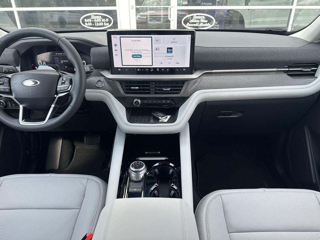 new 2025 Ford Explorer car, priced at $61,260