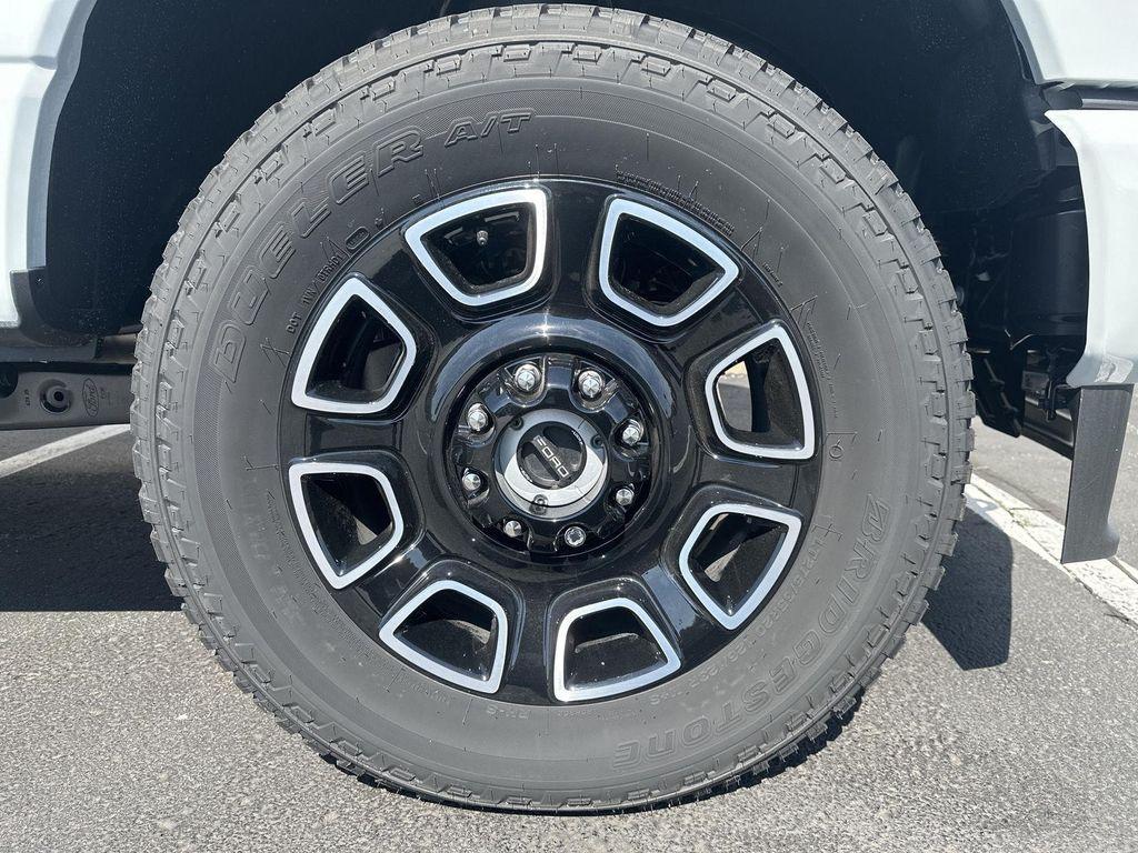 new 2025 Ford F-350 car, priced at $97,640