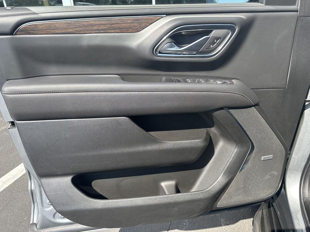 used 2024 Chevrolet Tahoe car, priced at $67,998