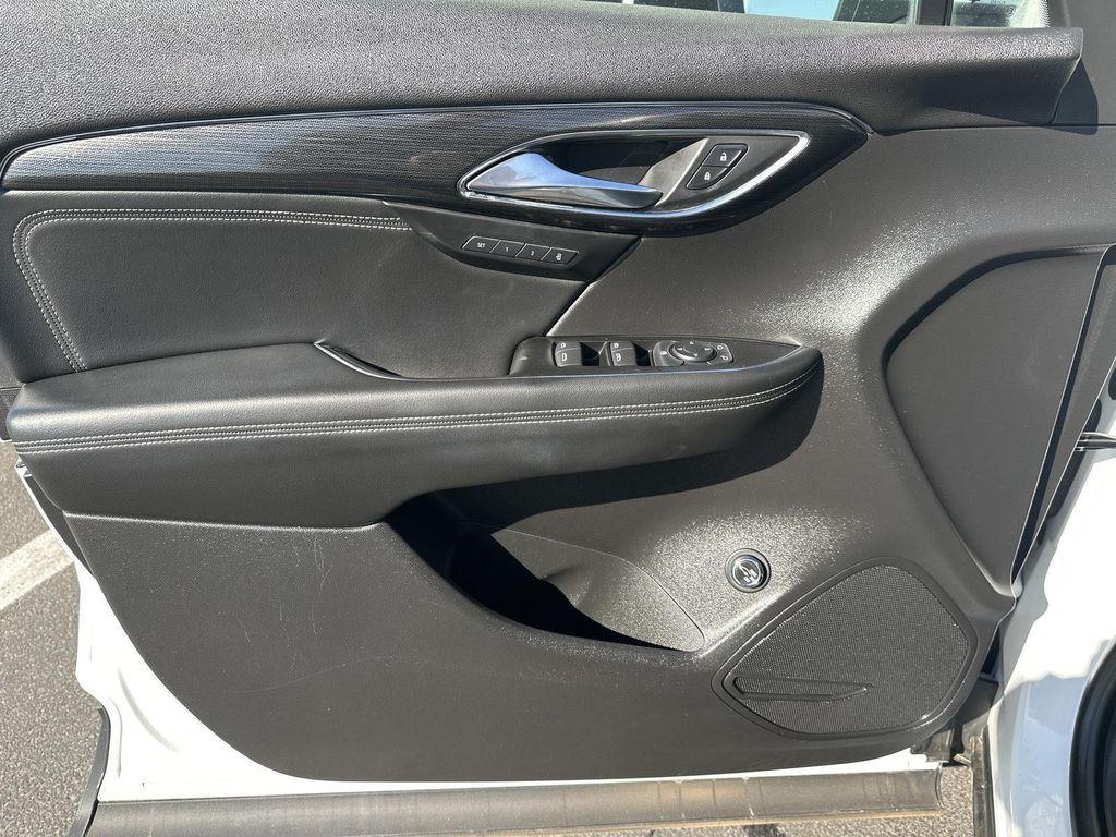 used 2021 Buick Envision car, priced at $17,998