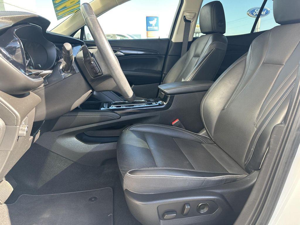 used 2021 Buick Envision car, priced at $17,998