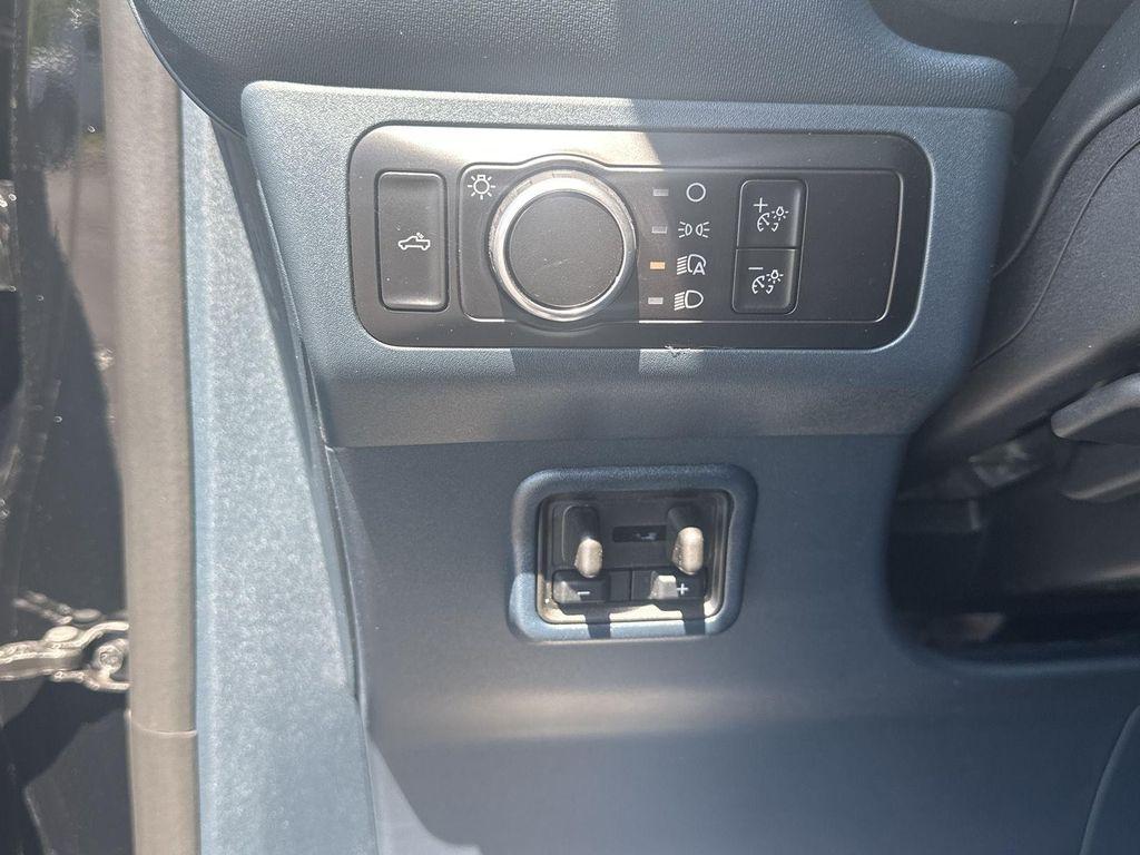 new 2025 Ford Maverick car, priced at $34,985