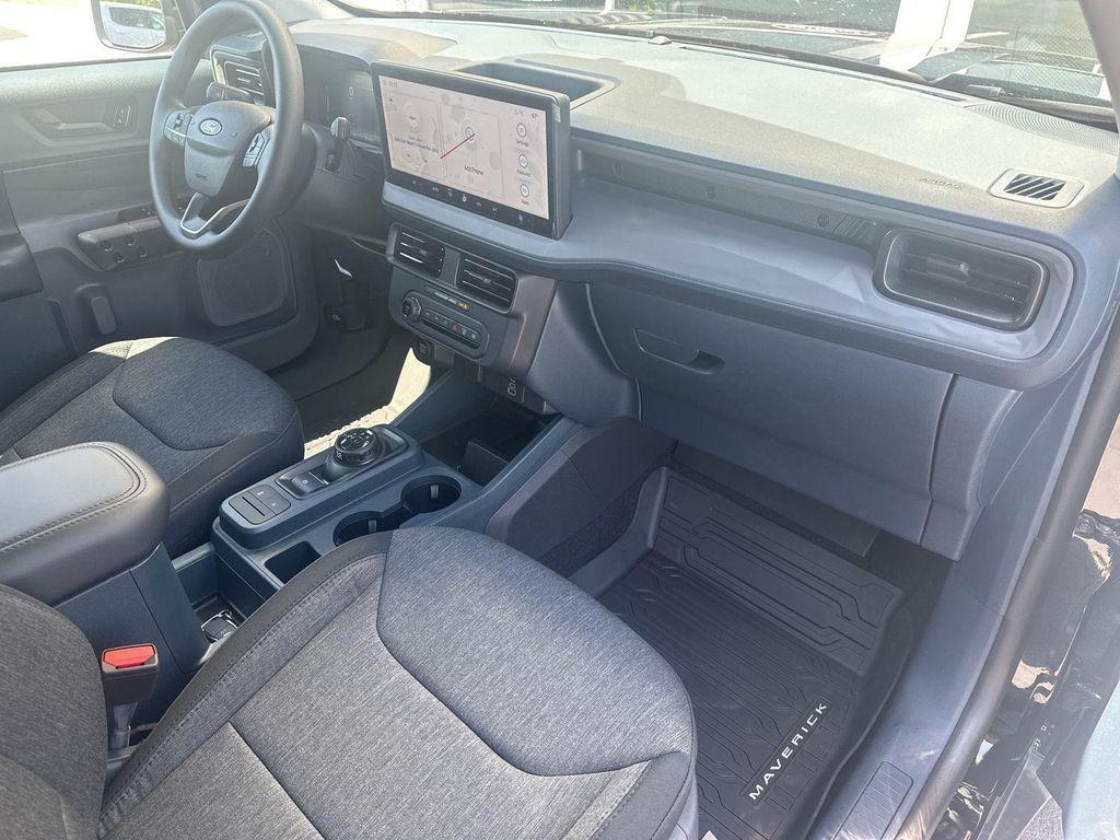 new 2025 Ford Maverick car, priced at $34,985