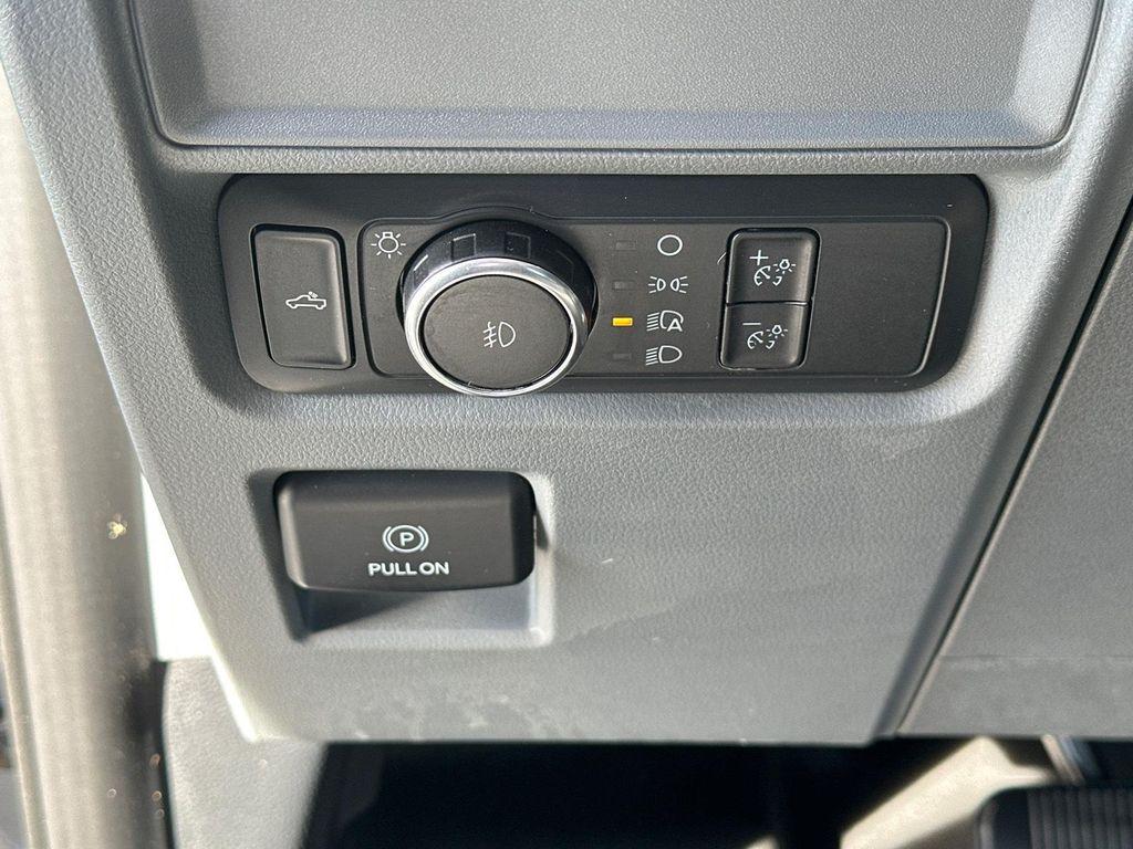 used 2022 Ford F-150 car, priced at $25,998