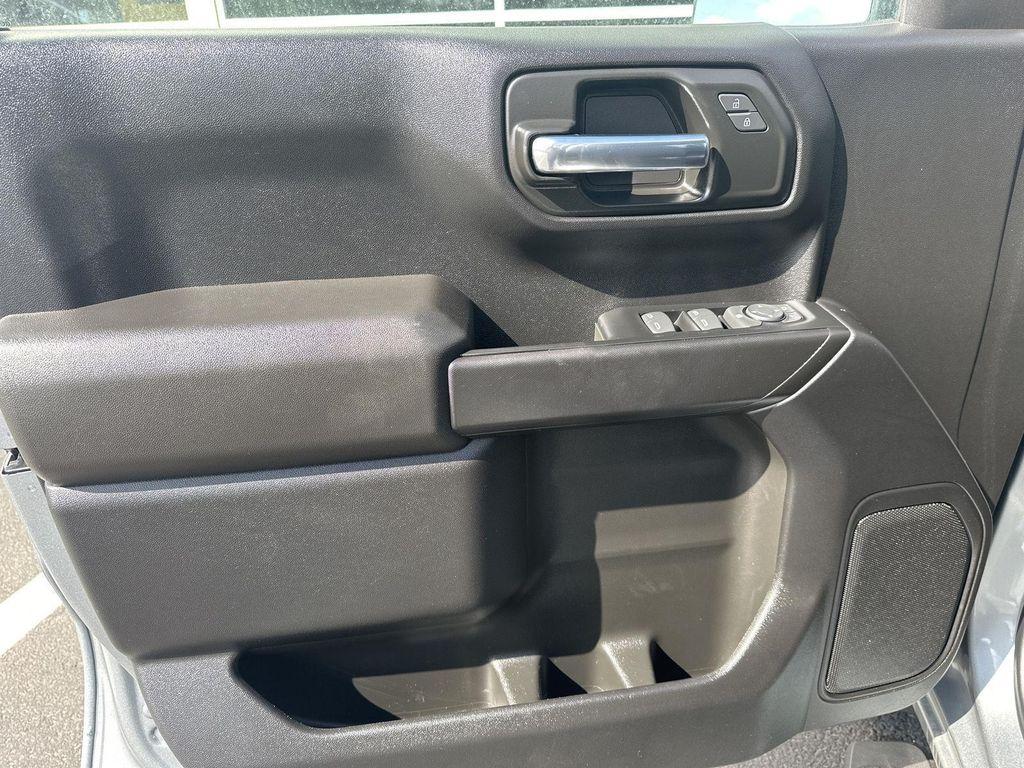 used 2024 Chevrolet Silverado 1500 car, priced at $39,998