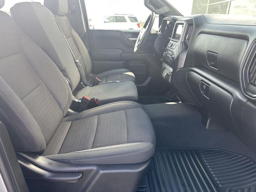 used 2024 Chevrolet Silverado 1500 car, priced at $39,998