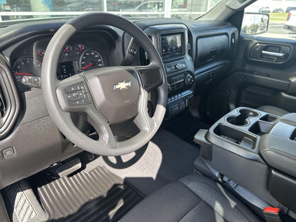 used 2024 Chevrolet Silverado 1500 car, priced at $39,998