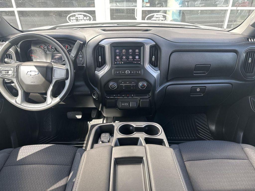 used 2024 Chevrolet Silverado 1500 car, priced at $39,998