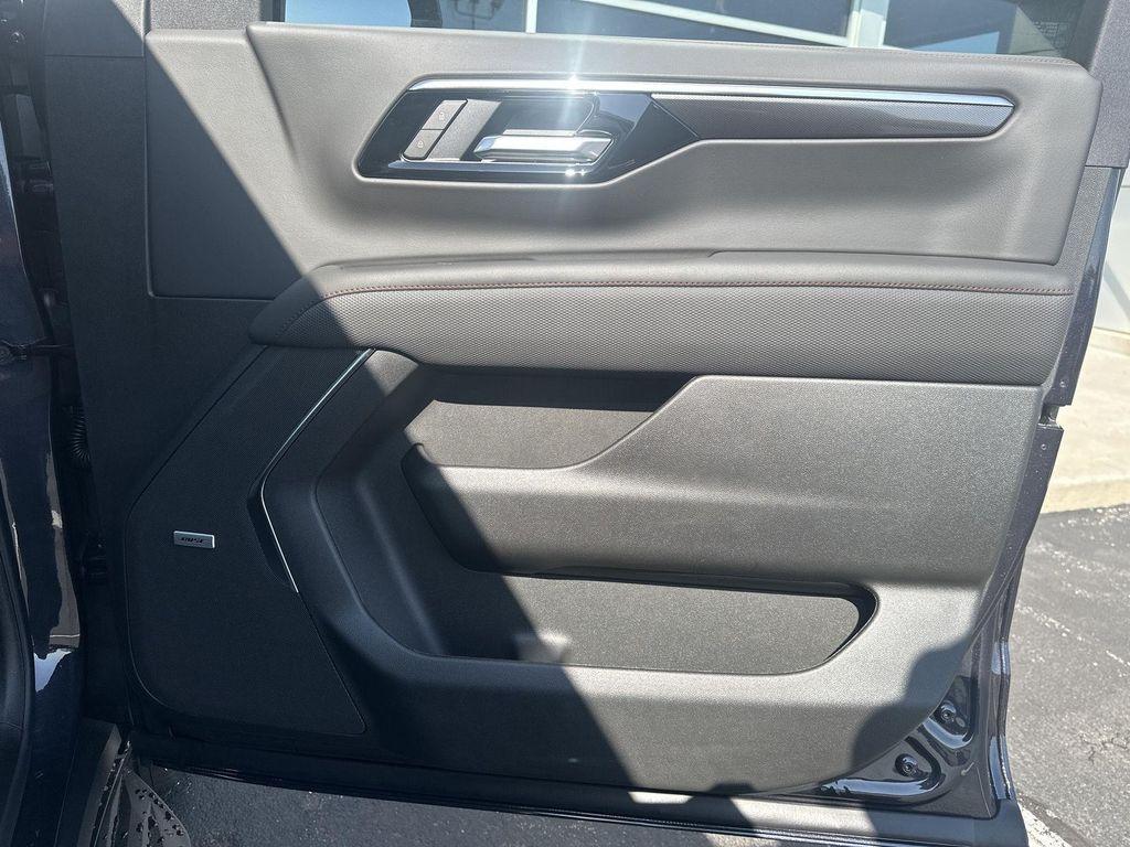 new 2025 Chevrolet Tahoe car