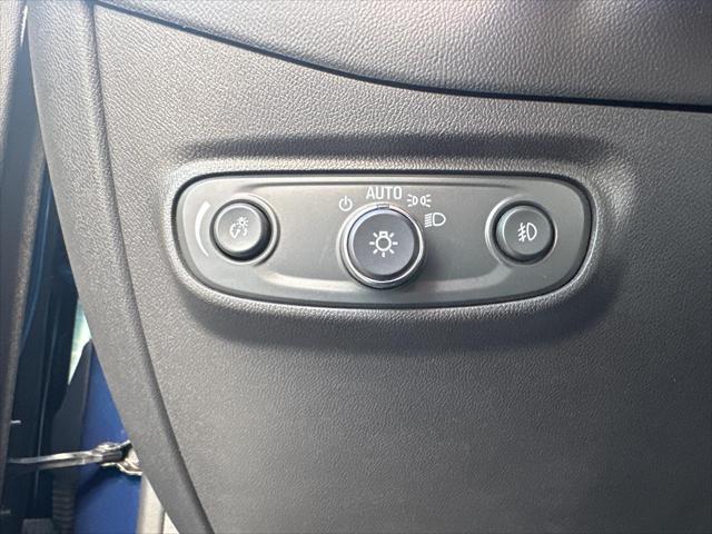 used 2021 Chevrolet Equinox car, priced at $21,998