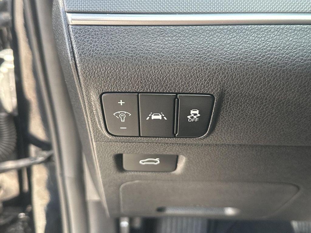 used 2022 Kia K5 car, priced at $22,998