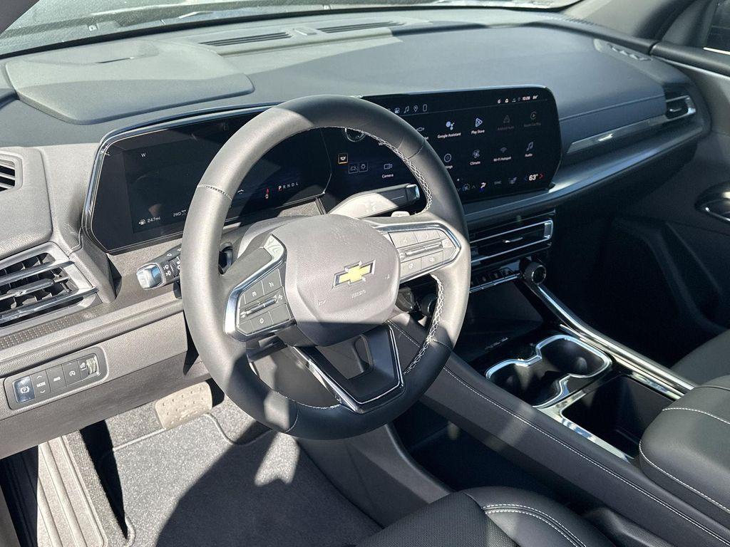 new 2026 Chevrolet Traverse car, priced at $46,920