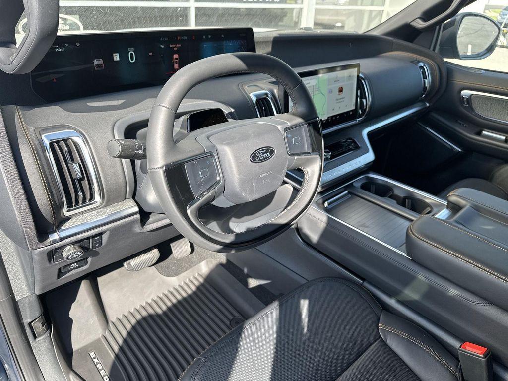 new 2025 Ford Expedition car, priced at $85,950