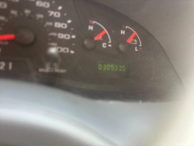 used 2006 Ford E350 Super Duty car, priced at $16,495
