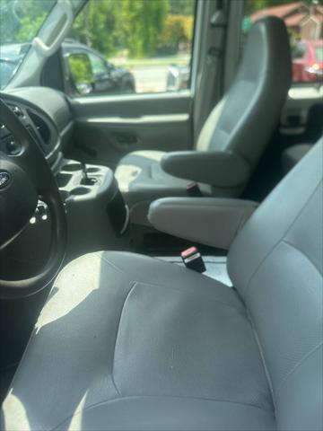 used 2006 Ford E350 Super Duty car, priced at $16,495