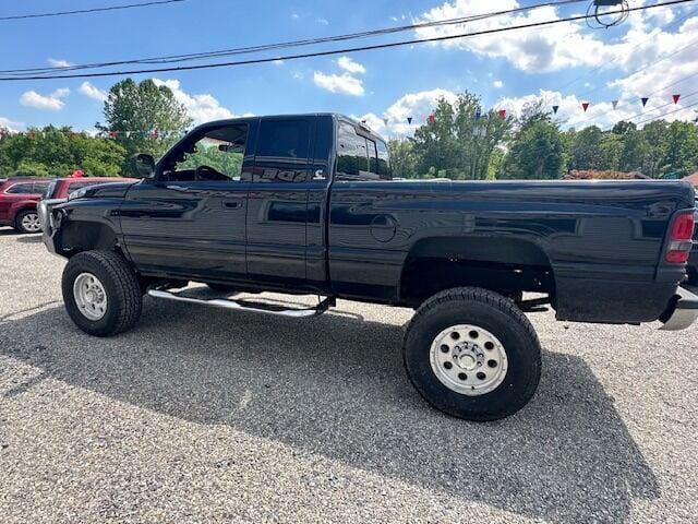 used 2002 Dodge Ram 2500 car, priced at $15,895