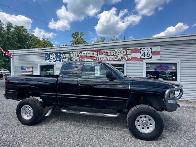 used 2002 Dodge Ram 2500 car, priced at $15,895