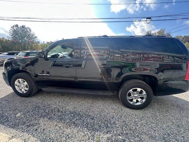 used 2011 GMC Yukon XL car, priced at $8,100