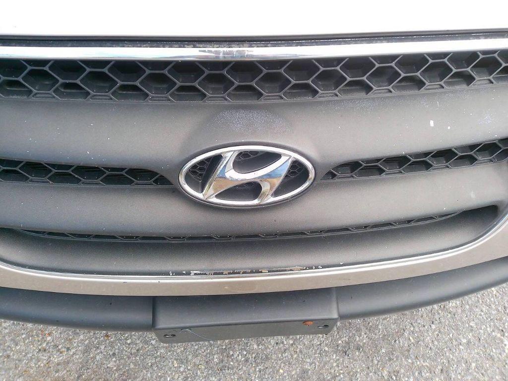 used 2007 Hyundai Santa Fe car, priced at $5,495