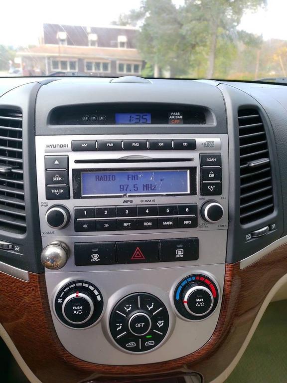 used 2007 Hyundai Santa Fe car, priced at $5,495